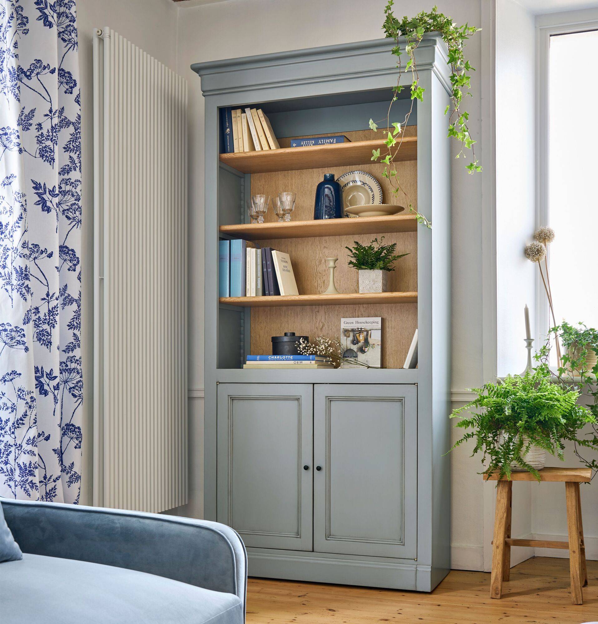 Bibliothèque bois massif 2 portes Embellie