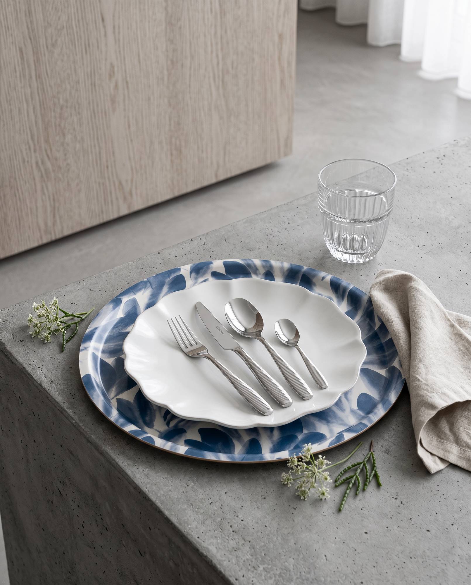 Plateau rond 42cm Plantain - Image 1