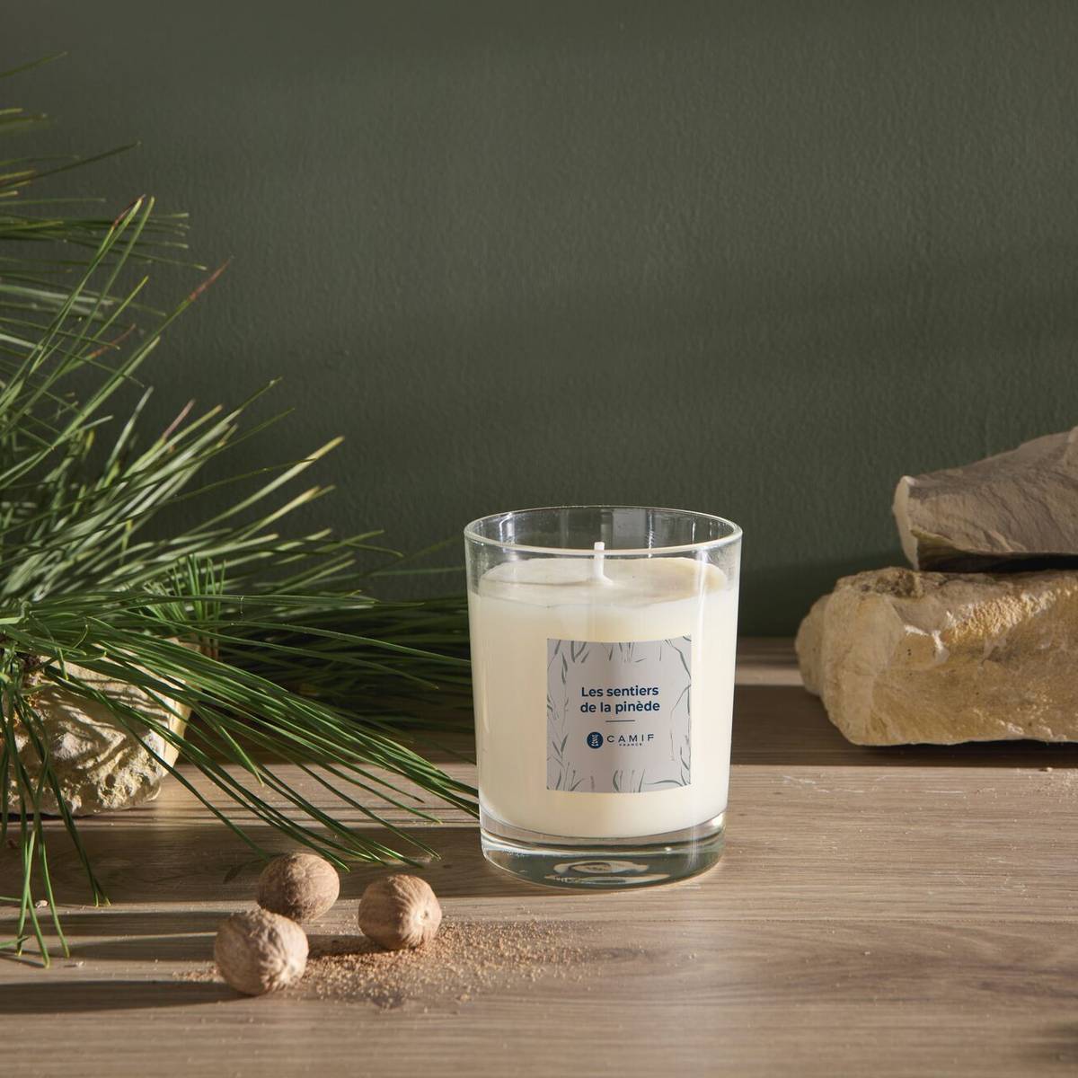 Bougie parfumée Les sentiers de la pinède Bougie parfumée Les sentiers de la pinède