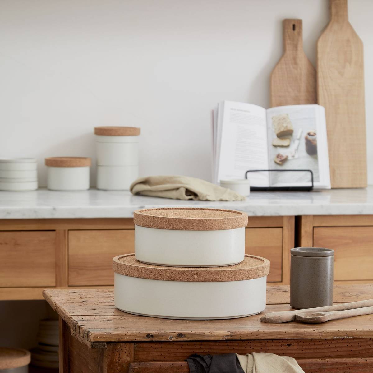 Coupe 25 cm avec couvercle en liège Redonda Coupe 25 cm avec couvercle en liège Redonda