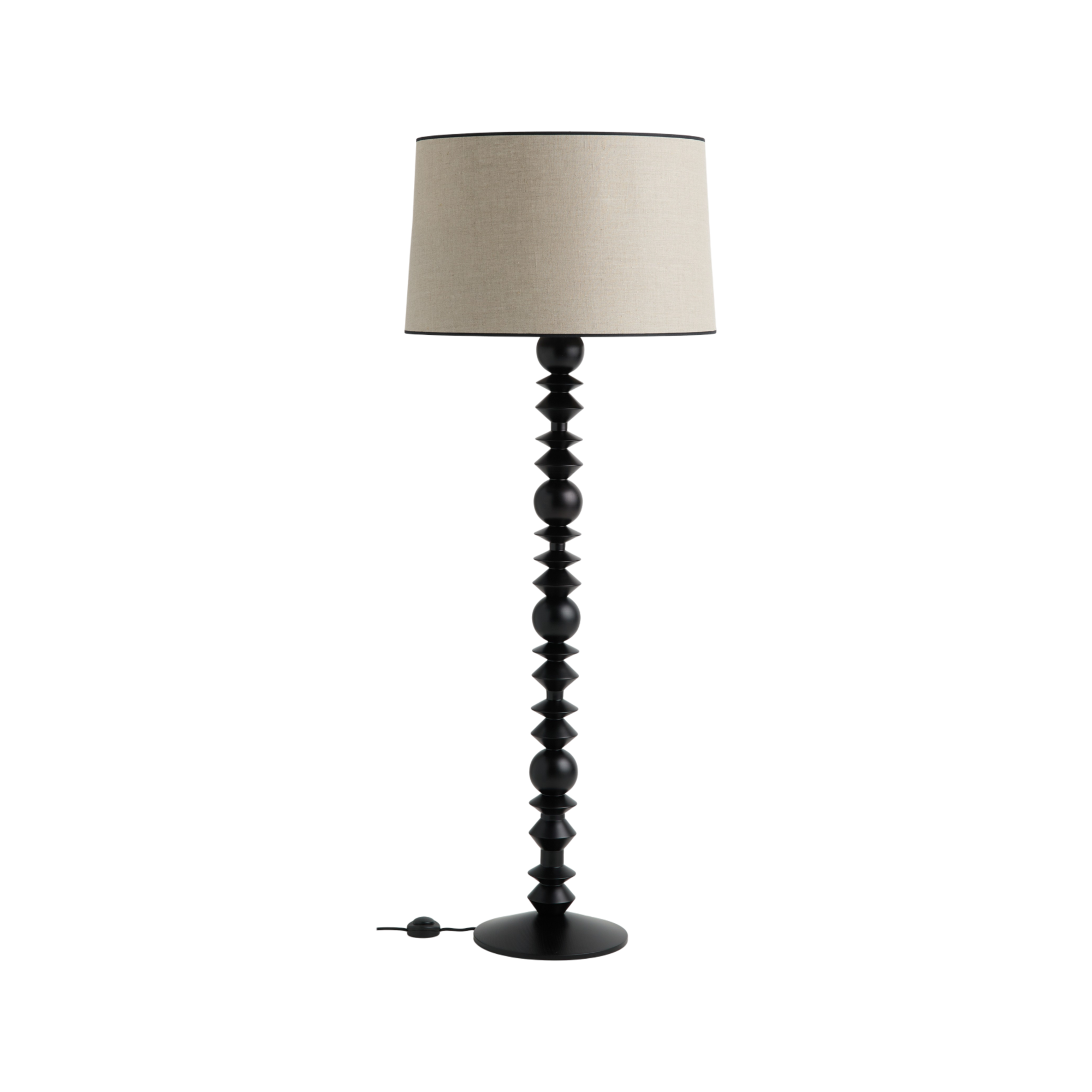 Lampadaire pied bois noir structuré et abat-jour beige Rolande