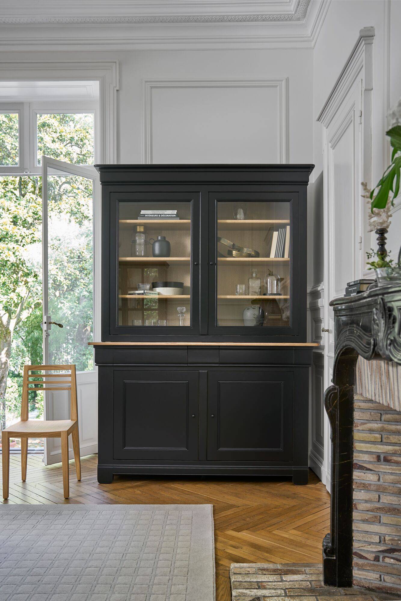 Buffet vaisselier bois massif 4 portes 3 tiroirs Embellie - Image 1