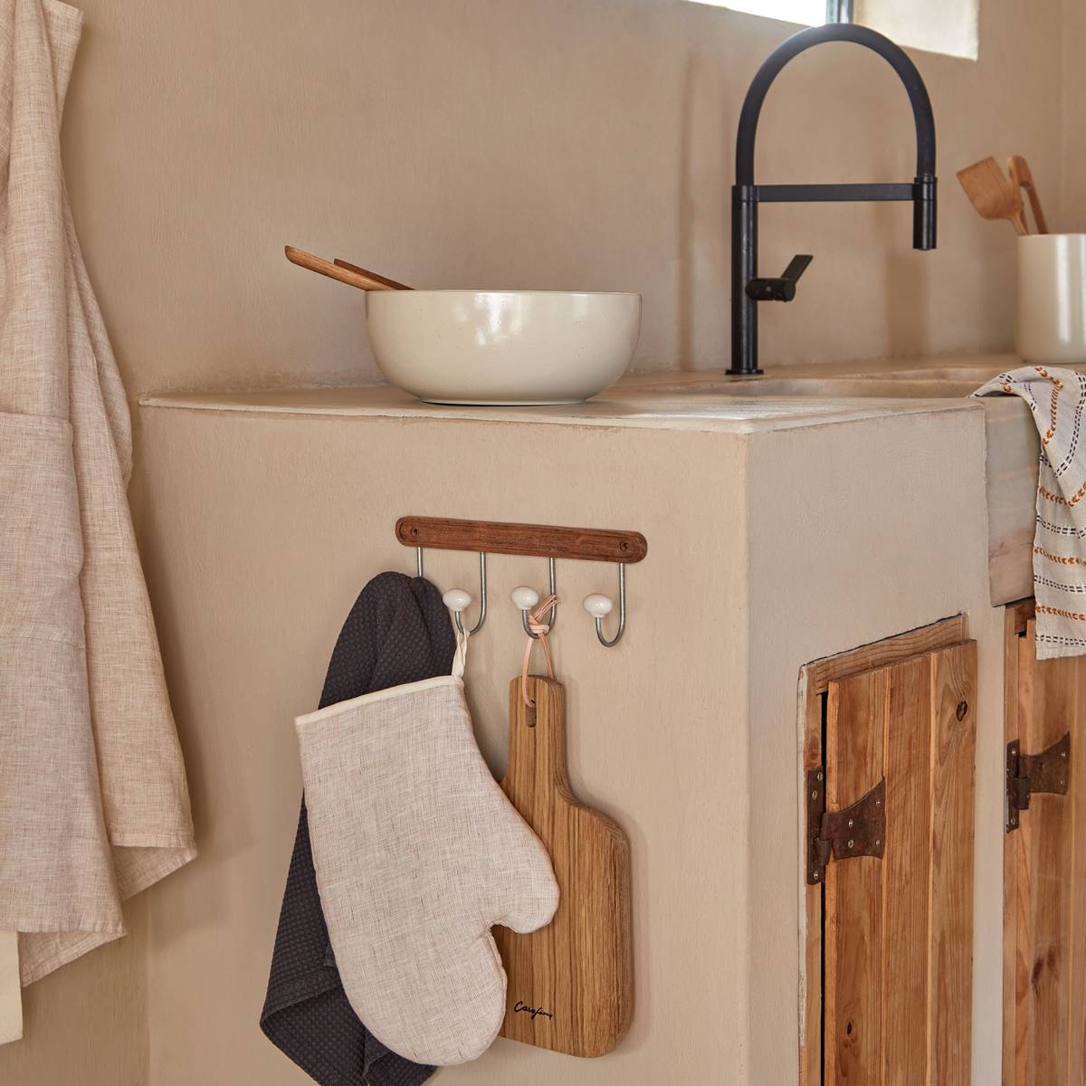 Planche à découper avec poignée 30cm Oak Wood Planche à découper avec poignée 30cm Oak Wood