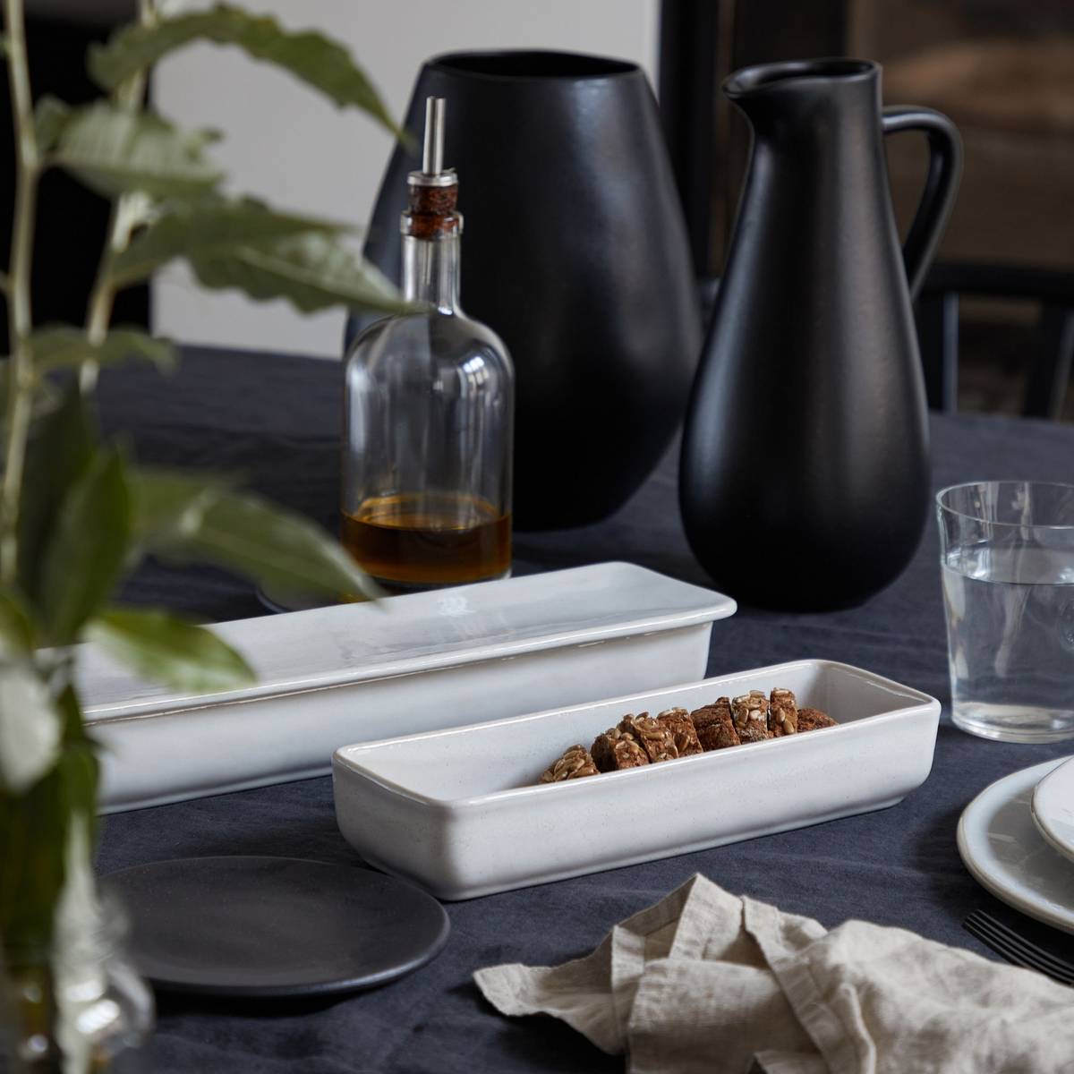 Pot rectangulaire 27cm avec couvercle plat Roda Pot rectangulaire 27cm avec couvercle plat Roda