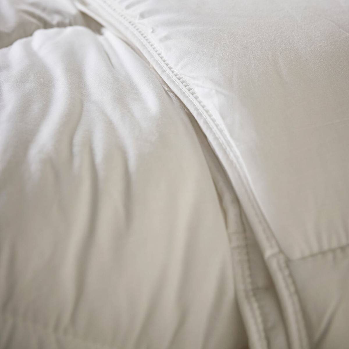 Couette 4 saisons anti-acariens phytocare Louna Couette 4 saisons anti-acariens phytocare Louna