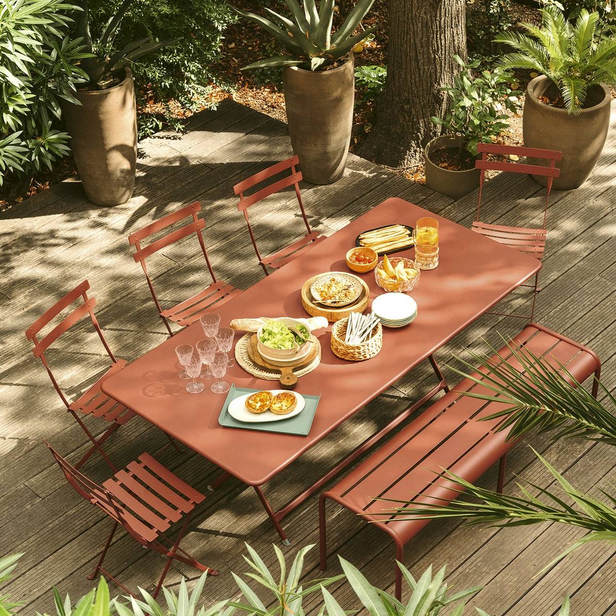 Table Rectangulaire Pliante 190 x 90 cm Caractère en Acier Table Rectangulaire Pliante 190 x 90 cm Caractère en Acier