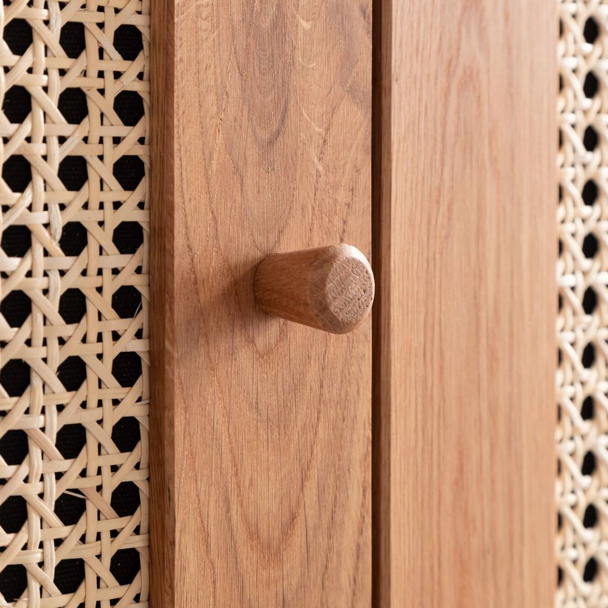 Armoire chêne massif 4 portes Capucine Armoire chêne massif 4 portes Capucine