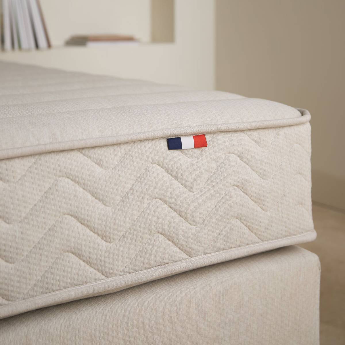 Matelas latex d'origine naturelle 23 cm Théodore Matelas latex d'origine naturelle 23 cm Théodore