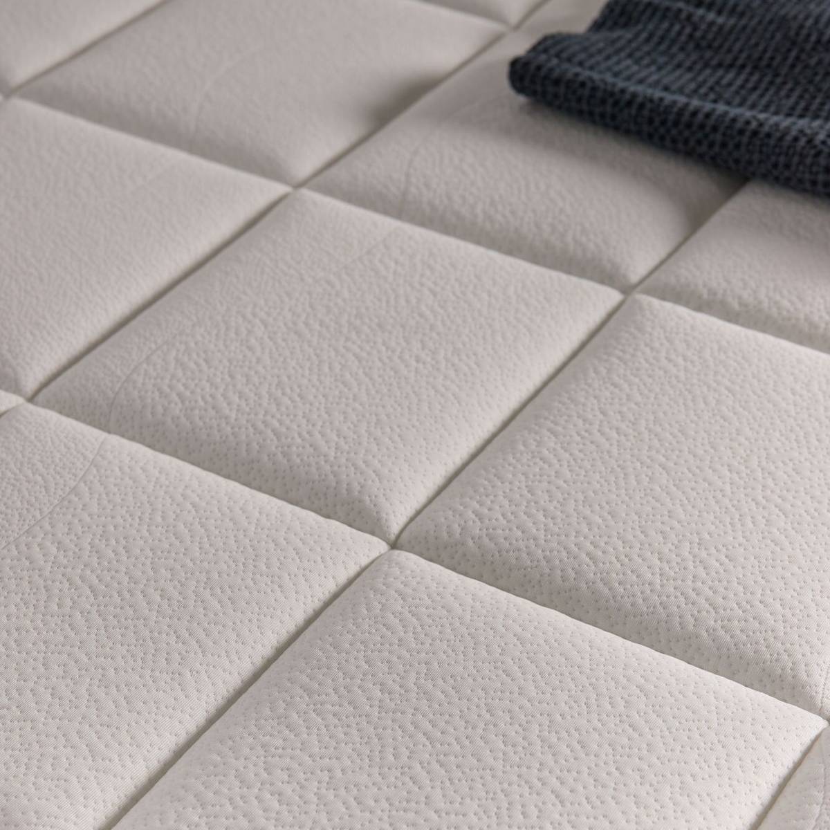 Matelas mousse 23 cm Malo Matelas mousse 23 cm Malo