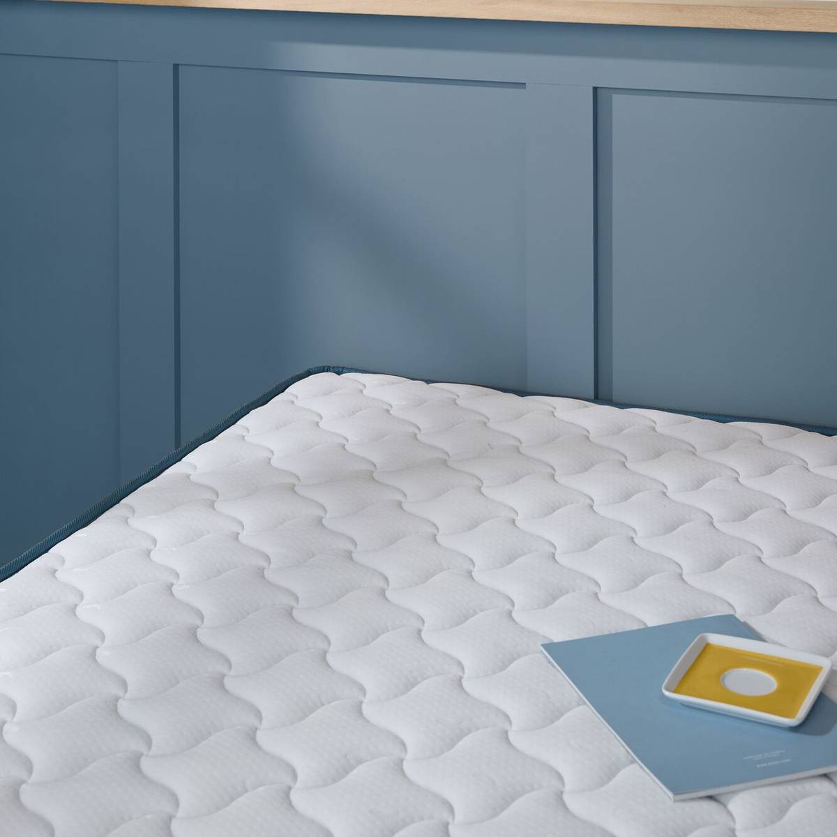 Matelas ressorts ensachés 23 cm Mélusine Matelas ressorts ensachés 23 cm Mélusine