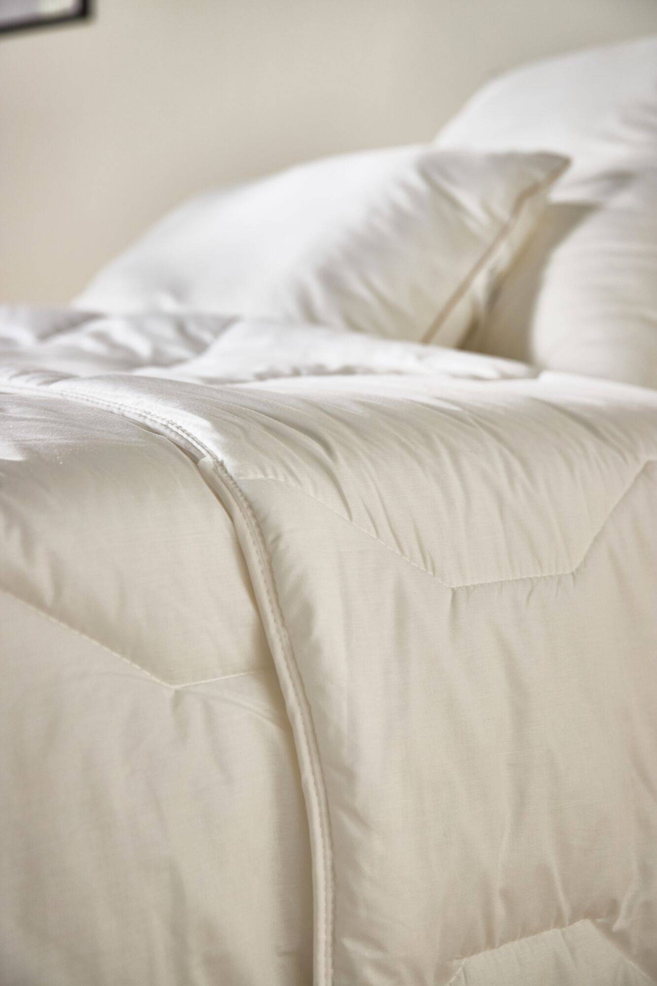 Couette légère anti-acariens phytocare Louna