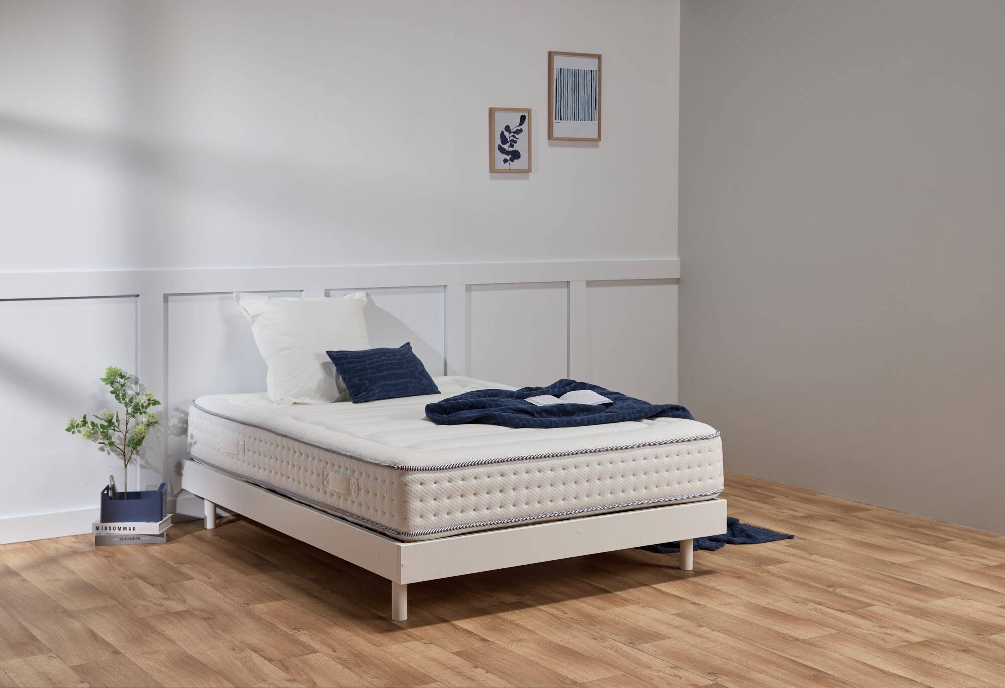 Matelas mousse haute densité et accueil mémoire de forme épaisseur 25cm Edouard
