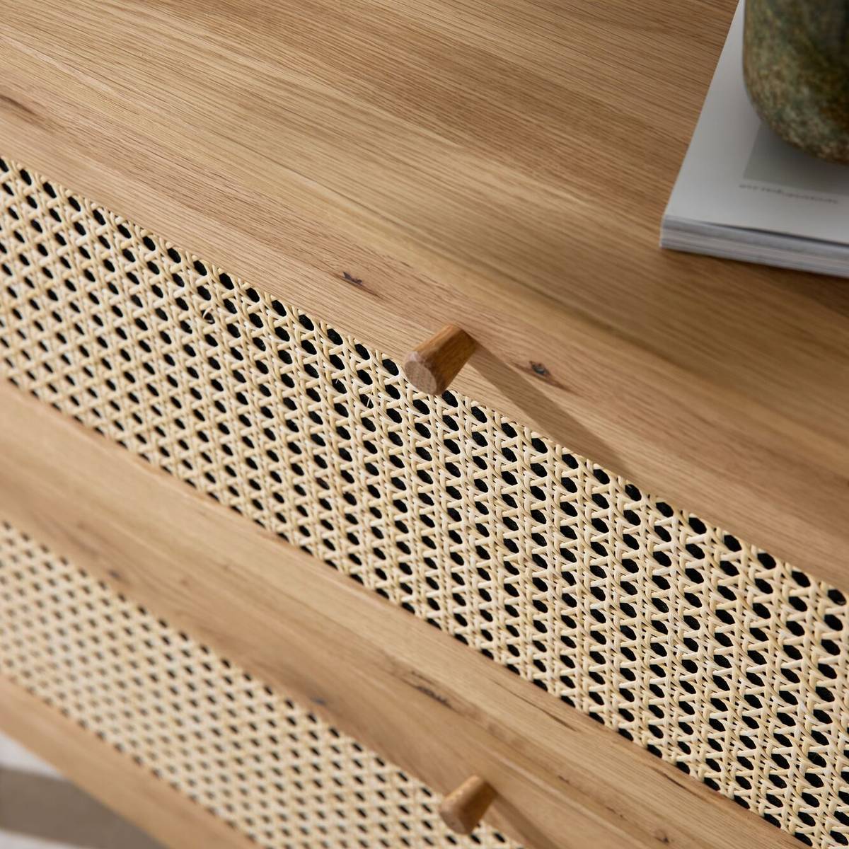 Commode chêne massif 2 tiroirs Capucine Commode chêne massif 2 tiroirs Capucine