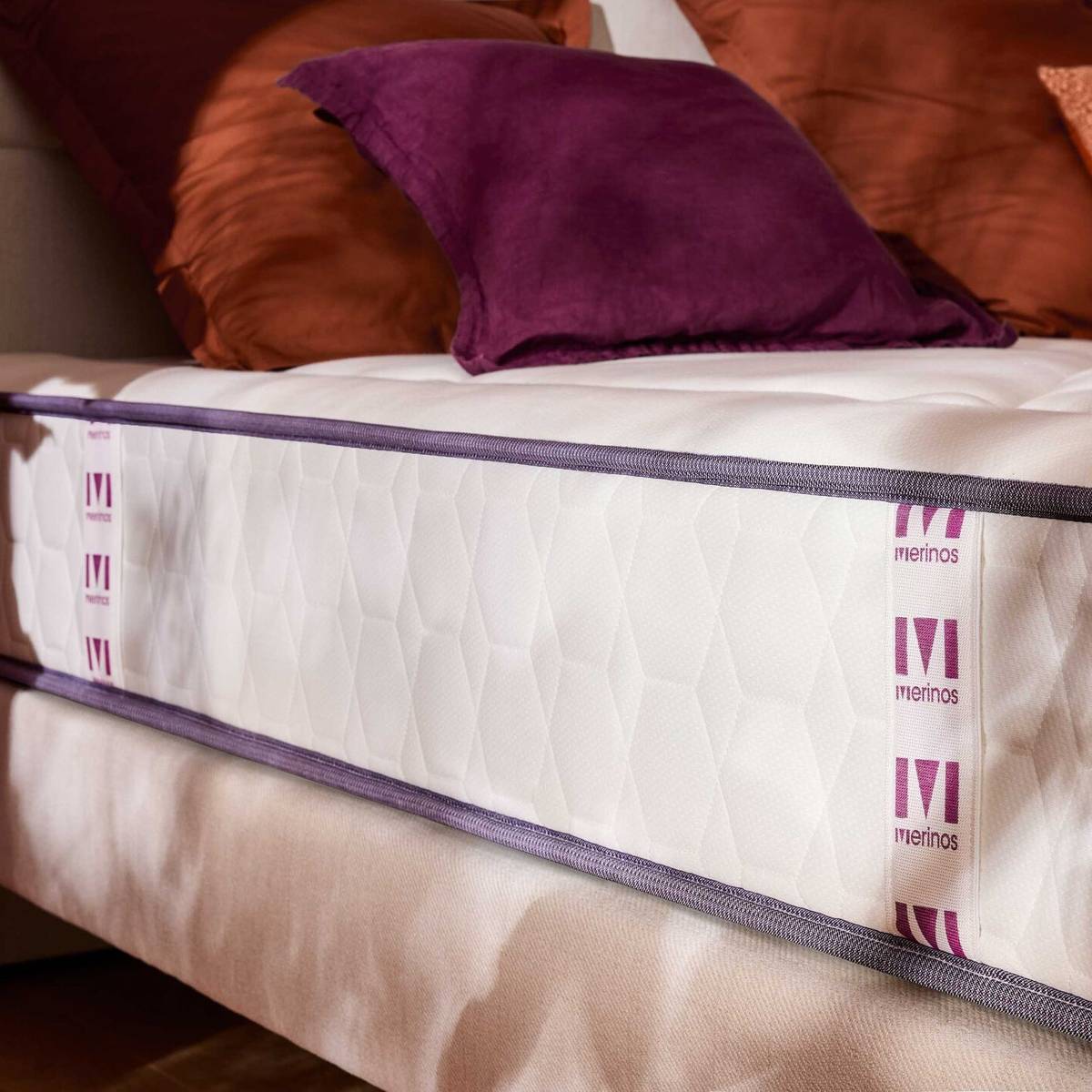 Matelas ressorts ensachés 24 cm Full Bed Matelas ressorts ensachés 24 cm Full Bed
