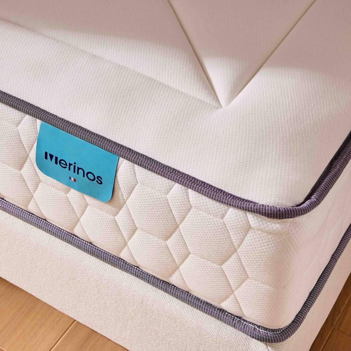 Matelas ressorts ensachés 24 cm Full Bed Matelas ressorts ensachés 24 cm Full Bed