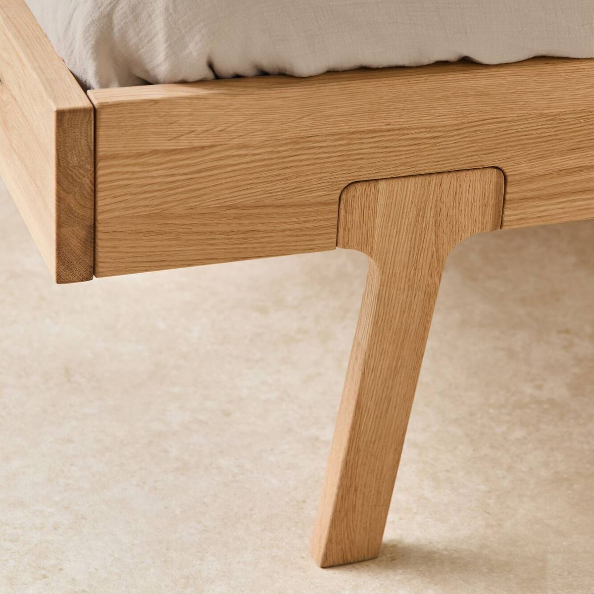 Lit chêne massif Capucine Lit chêne massif Capucine