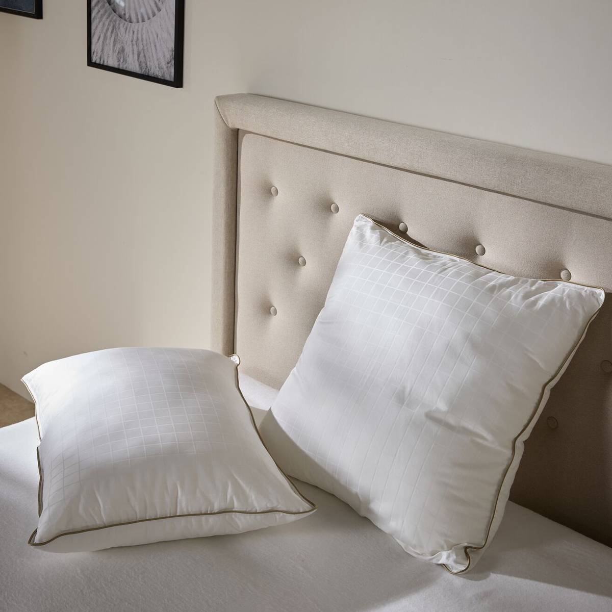 Oreiller résilient sensation duvet Lyne Oreiller résilient sensation duvet Lyne